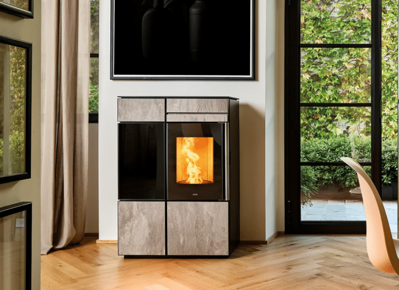Le poêle A10 C LIGHT 2020